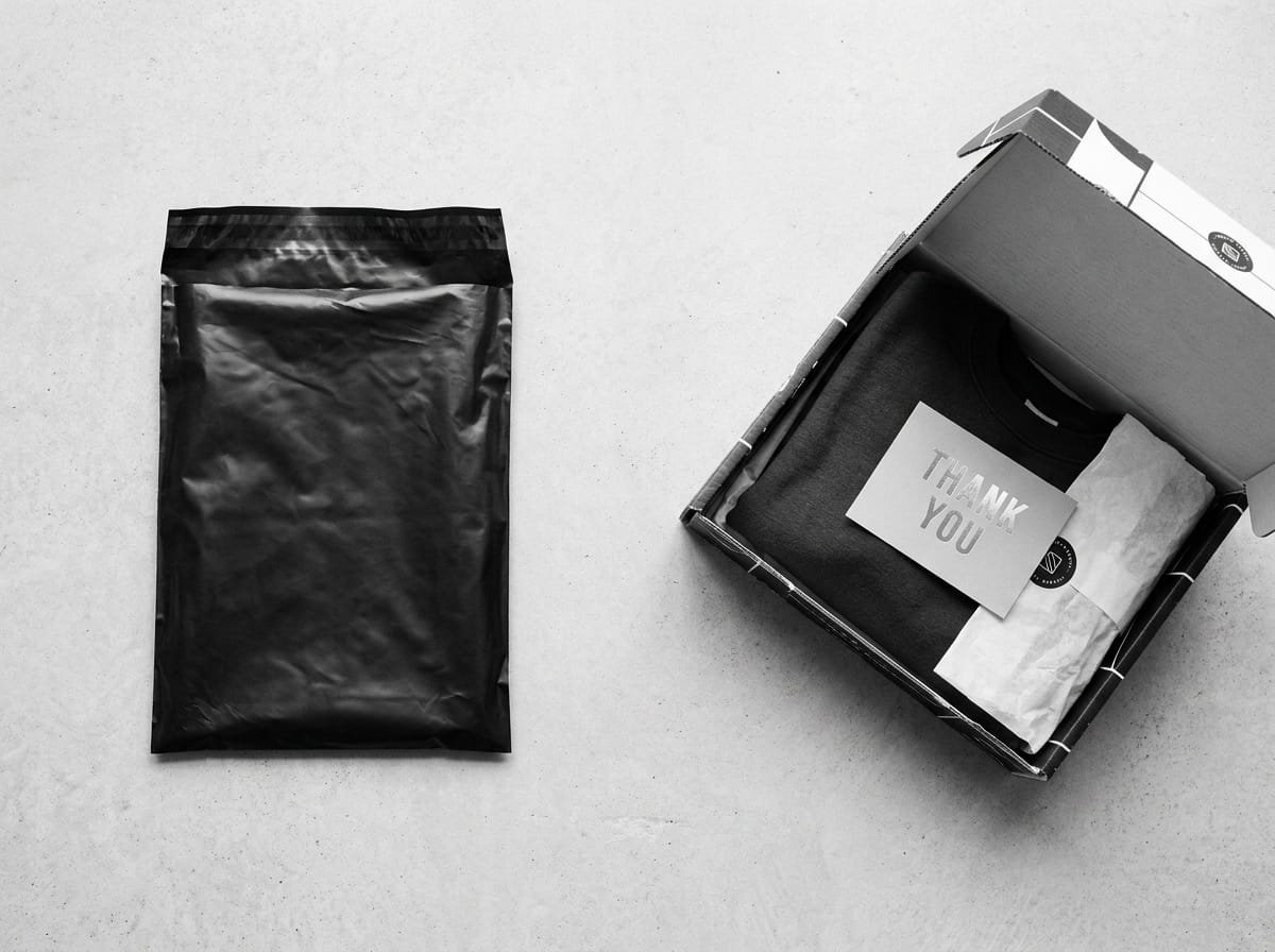 mailers and shipping boxes uk